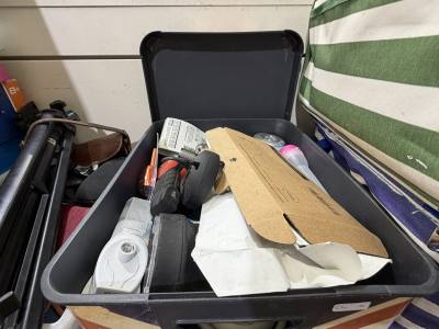 BOX OF TORCHES
