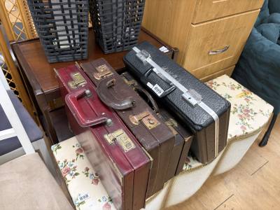 4 X VINTAGE CASES