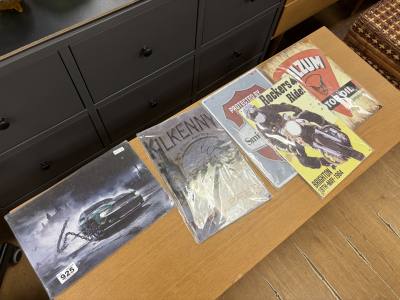 5 X METAL SIGNS