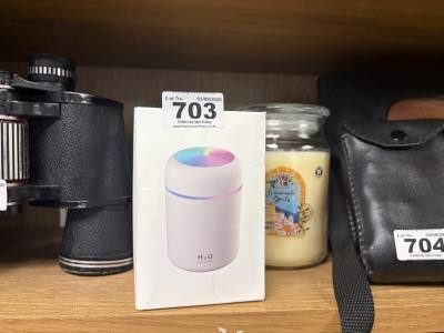2 X CANDLES + ESSENCE HUMIDIFIER