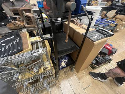 TOOL TROLLEY
