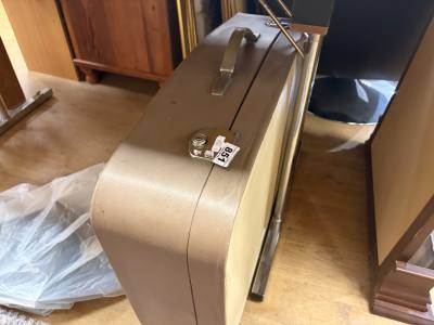 2 X VINTAGE GRADUATED SUITCASES