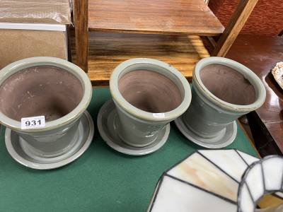 3  X CERAMIC POTS + PLATES