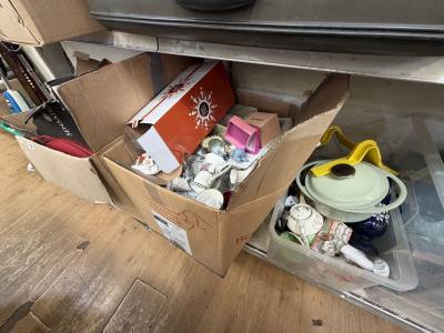 3 X BOXES OF CHINA/ CRYSTAL