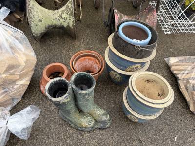 LOT OF PLANTERS ETC