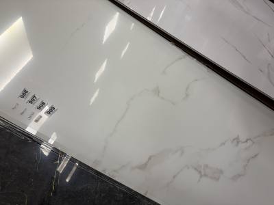 4 X COMPOSITE WALL PANELS G/WHITE