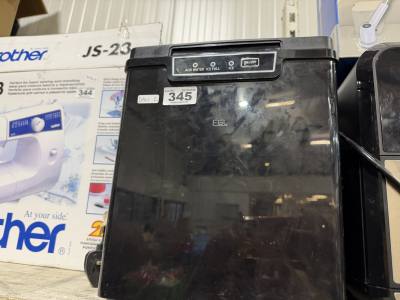 ICE MAKING MACHINE