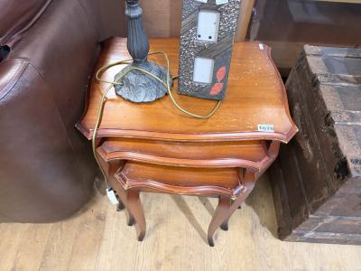 MAHOGANY TABLE NEST