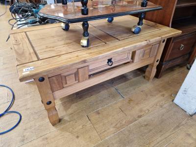 PINE COFFEE TABLE