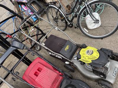 RYOBI PETROL MOWER (SAS)
