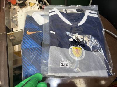 FRANCE + SCOTLAND TOP  (SIZE M)