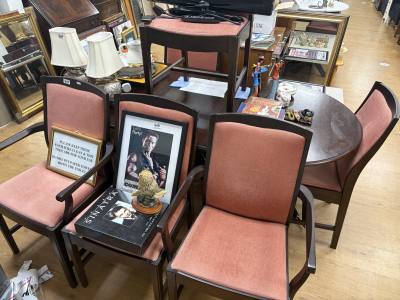 STAG TABLE + 6 X CHAIRS
