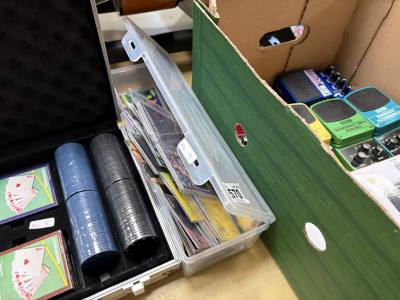 BOX OF COLLECTORS CARDS
