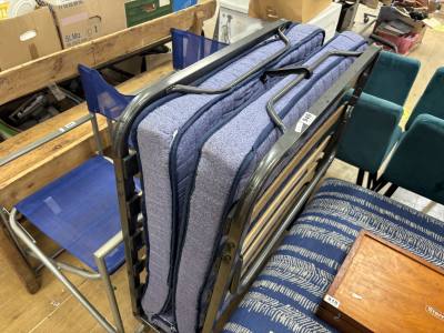FOLDING Z BED