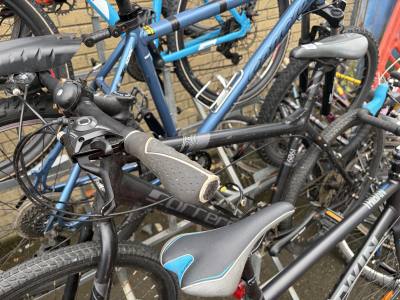 BLACK CARRERA BIKE