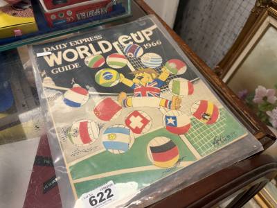 DAILY EXPRESS 1966 WORLD CUP MAGAZINE
