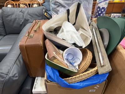ANTLER LEATHER CASE + BOX LOT 