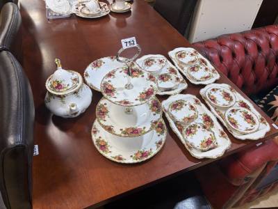 LOT OF ROYAL ALBERT COUNTRY ROSE