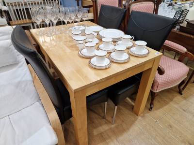 DINING TABLE + 3 X CHAIRS