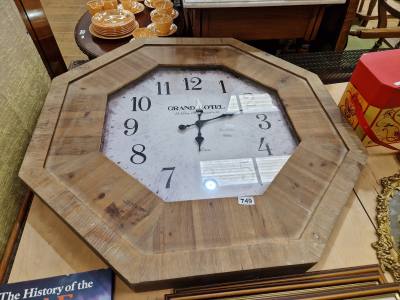 WALL CLOCK