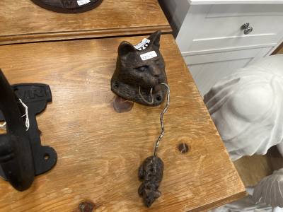 CAT + MOUSE DOOR KNOCKER