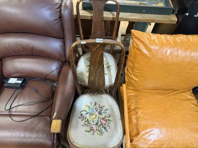 PAIR OF ANTIQUE UPHOLSTERED TAPESTRY CHAIRS