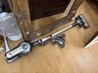 HOOVER VACUUM