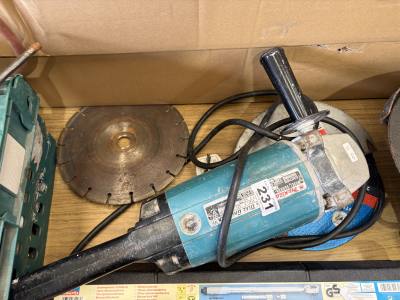 MAKITA ANGLE GRINDER