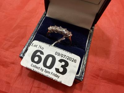 18CT 5 STONE DIAMOND RING (SIZE Q)