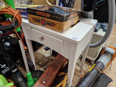 SINGER SEWING MACHINE
