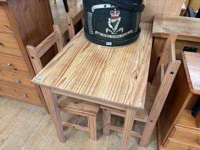 PINE TABLE + 4 X CHAIRS