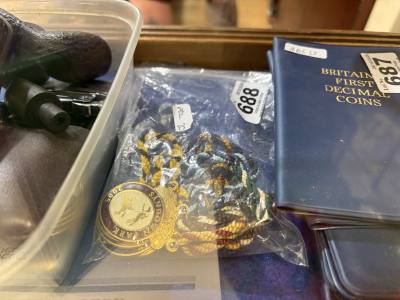 LOT OF MEDALS