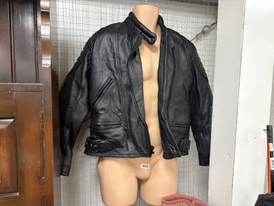 MOTORBIKE LEATHER JACKET +  MANNEQUIN