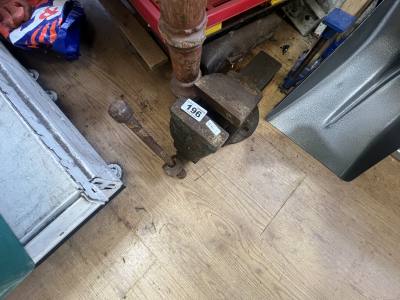 BENCH VICE