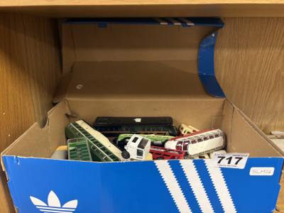 BOX OF MODEL CARS