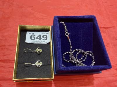SILVER CHAIN + CLUSTER PENDANT + EARRINGS