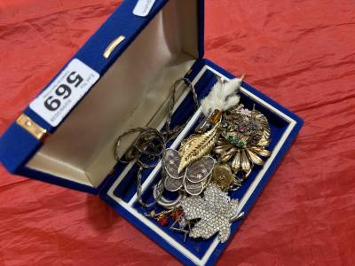 BOX OF DRESS BROOCHES