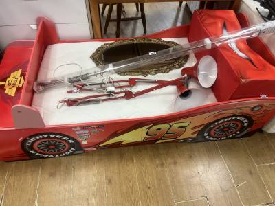 CHILDREN'S RACE CAR BED