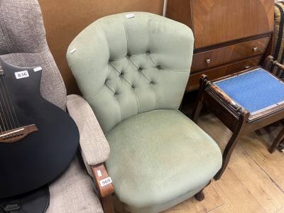 BEDROOM CHAIR