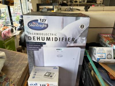 NEW SILENT NIGHT DEHUMIDIFIER