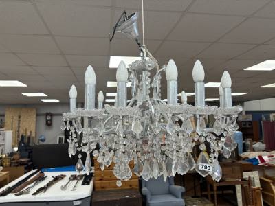 CHANDELIER