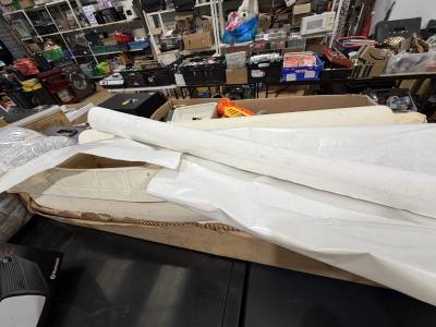 MODEL PLANE + MAPS