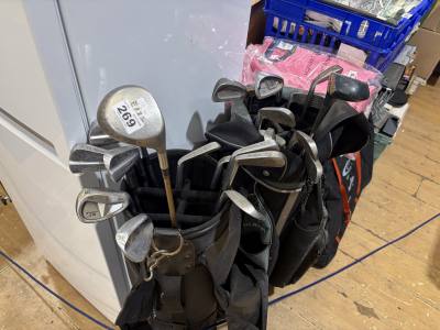 2 X GOLF BAG + CLUBS
