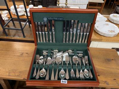 ARTHUR PRICE CANTEEN CUTLERY