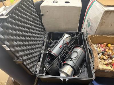 SOLA FLASH PHOTOGRAPHY LIGHTS