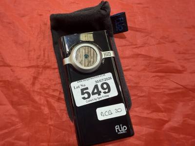 MINO FLIP CAMERA