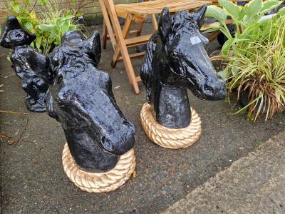 2 X PAINTED STONE HORSE HEADS