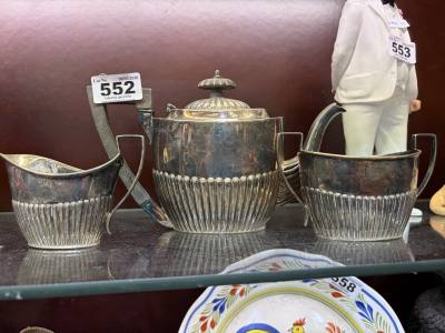 3 PIECE SILVER TEA SET (426 GRAMS)