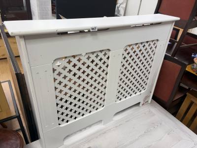 RADIATOR COVER
