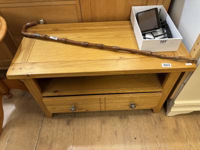 OAK TV STAND